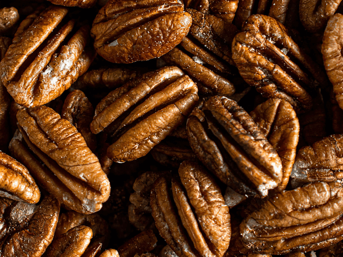 What are The Main Benefits of Pecans for Your Skin | Pecan Nation